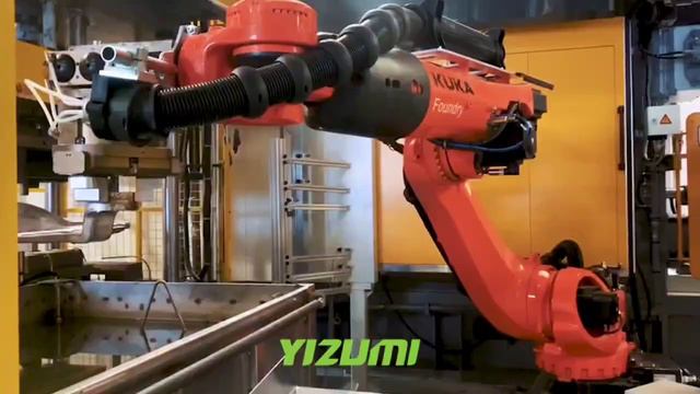 Роботизация машин литья под давлением (МЛД) YIZUMI роботами KUKA