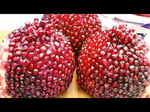 Как почистить гранат. Самый быстрый способ.