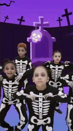 💀 Chumbala Cachumbala Dance #Halloween #Pinkfong