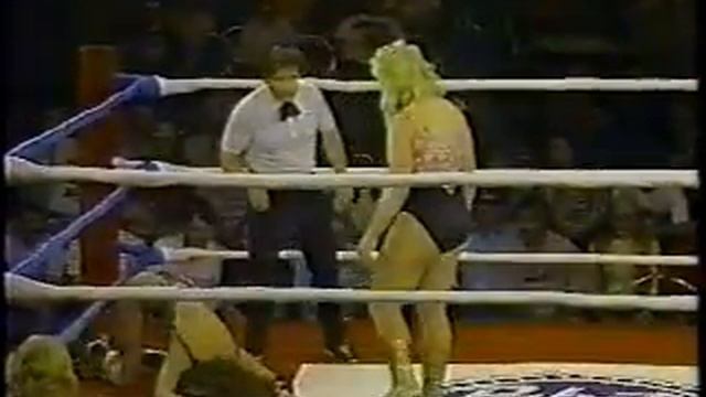 Mimi Vs LeiLani Kai II
