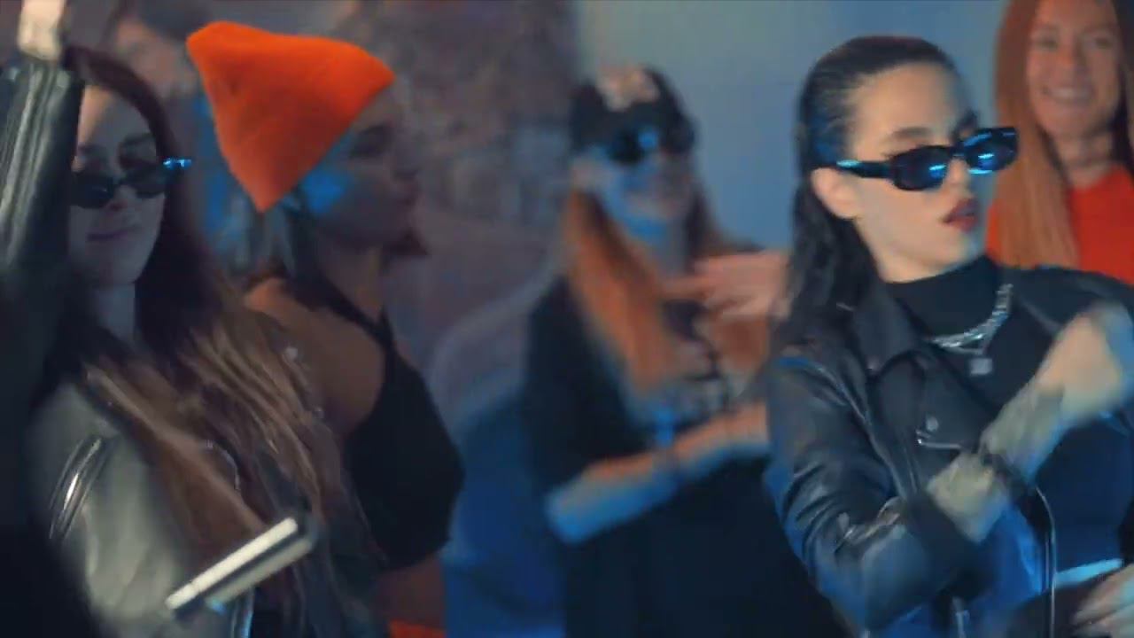 Megera & Lyuba Tven - @dvor Dj Set (Techno Mix) смотреть онлайн