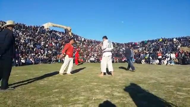 ГУШТИНИ НАБИМУХАММАД ХОРКАШОВ смотреть онлайн