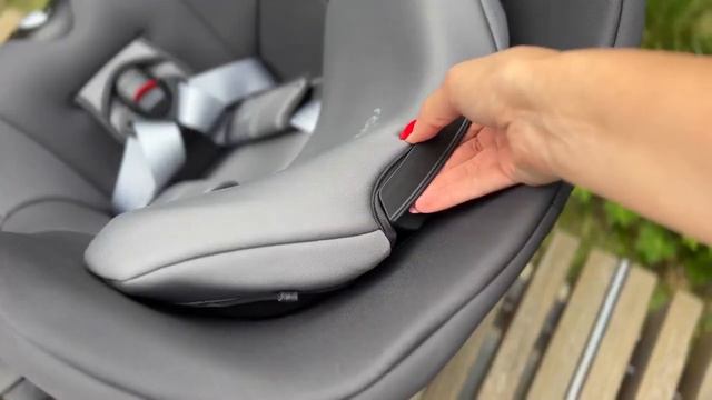 Автокресло 0+⧸1 Britax Roemer Dualfix Pro