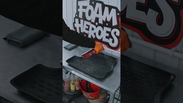 БЫСТРЫЙ УХОД ЗА РЕЗИНОВЫМИ КОВРАМИ?      #foamheroes #automobile #мойка #detailing #уходзаавто#diy