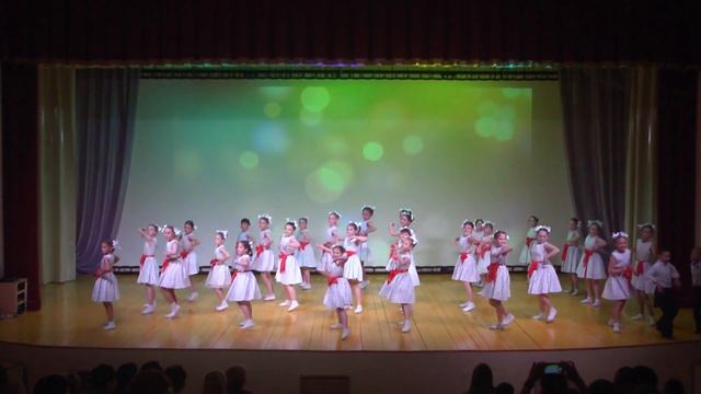 "Девчата" Народный танцевальный коллектив "Грация" МБУ "РДК "Юбилейный". Абдулинский городской округ смотреть онлайн