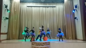 Хвост за хвост