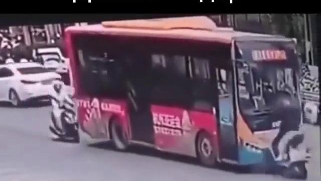 Больше контента 👇