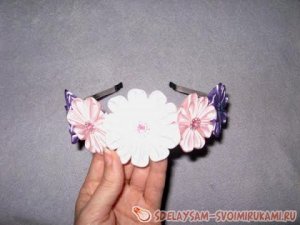 Ободок для девочки из лент