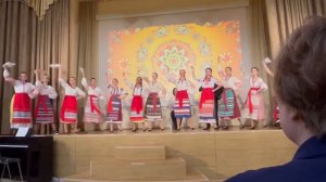 Ай, вы, цыгане" песня некрасовских казаков.