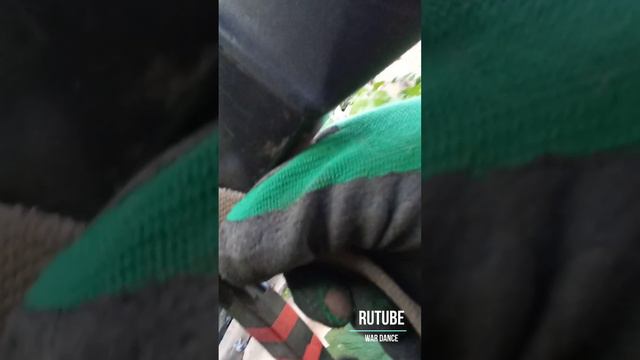 Зачистка в населенном пункте Крынки псковскими десантниками. Вид от первого лица. смотреть онлайн