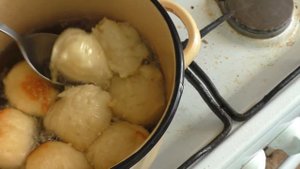 ГРИБ РЫЖИК ЖАРЕННЫЙ и ТВОРОЖНО МЕДОВЫЕ ШАРИКИ!