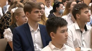 Отличник 2021 в МБОУ "СШ №15"  (Баяндина А.В.)