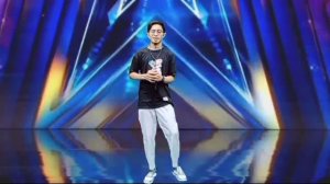 Golden Buzzer: Filipino This Super Amazing Voice Very Extraordinary Singing Song November Rain