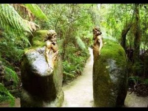 Как украсить сад. Необычные идеи