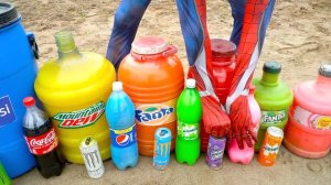 Spiderman & Big Balloons from Toothpaste Eruption with Giant Mtn Dew, Fanta, Mirinda, Cola & Mentos