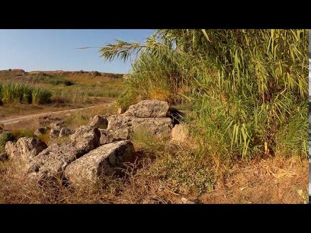 Анталия 2020. Древний город Перге. Часть 2: дырка в заборе.