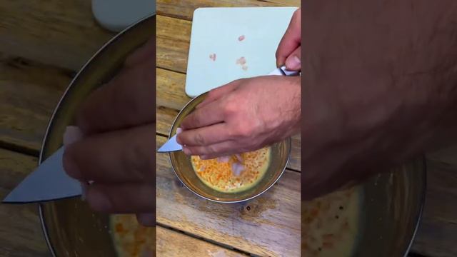 Оригинальная яичная пицца на сковороде
