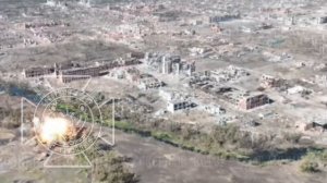Прилет ФАБ-3000 по позиции ВСУ в Волчанске