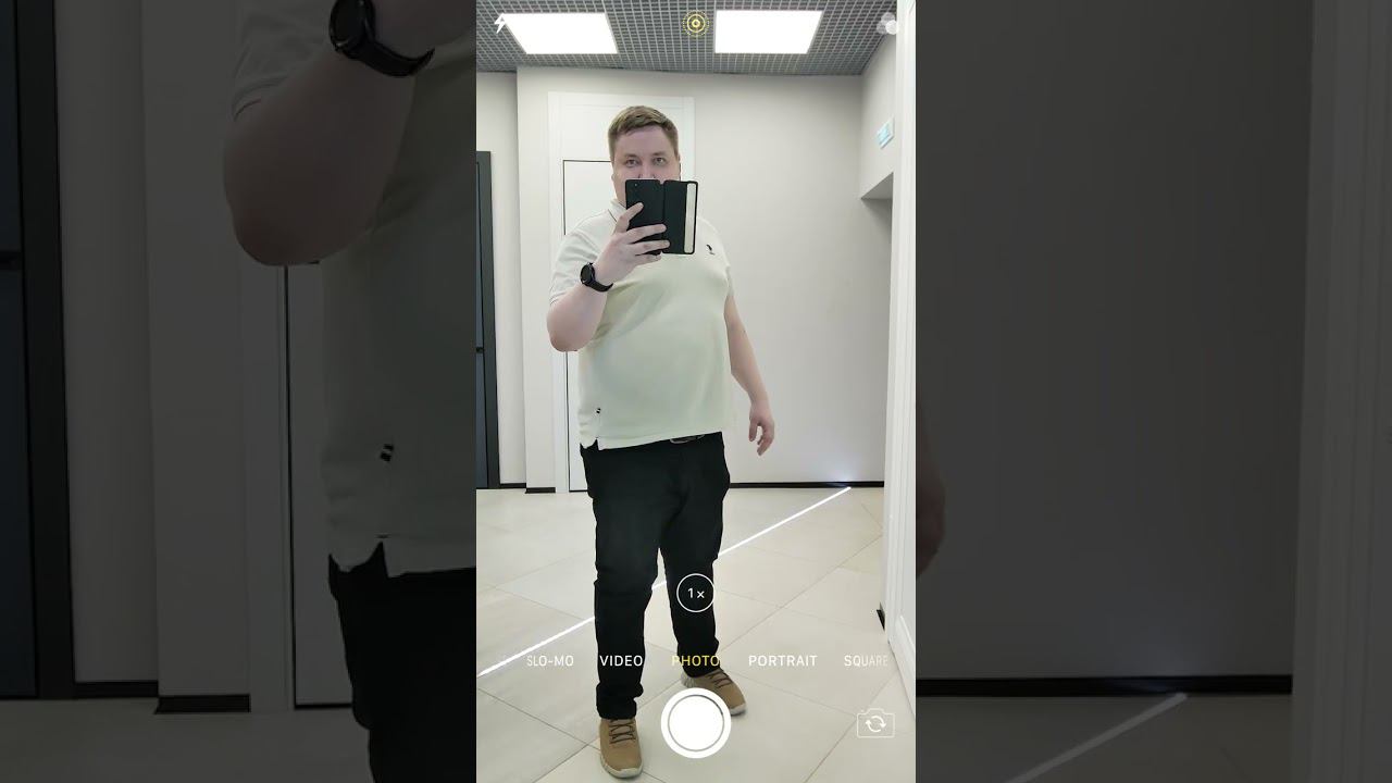 Зеркальное SELFIE смотреть онлайн