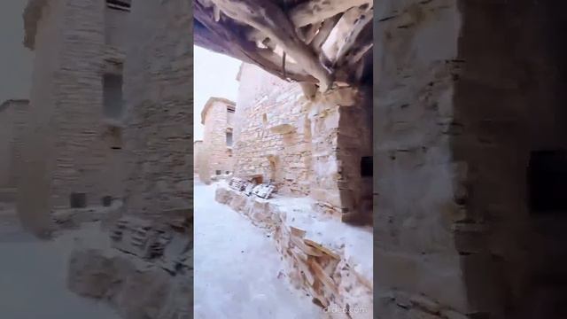 Люди = деньги. Город = банк. А кто тогда банкиры?