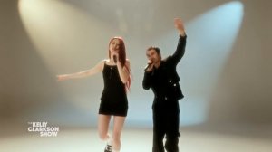 MAX Performs 'Stupid In Love' ft. Huh Yunjin On The Kelly Clarkson Show