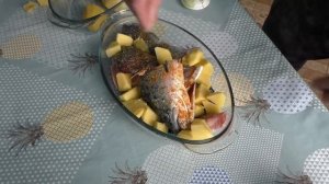 ГОТОВЛЮ ГОЛОВЫ КРАСНОЙ РЫБЫ! ДЁШЕВО И СЕРДИТО! Где и когда лучше купить? УЖИН ЗА 200 РУБЛЕЙ!