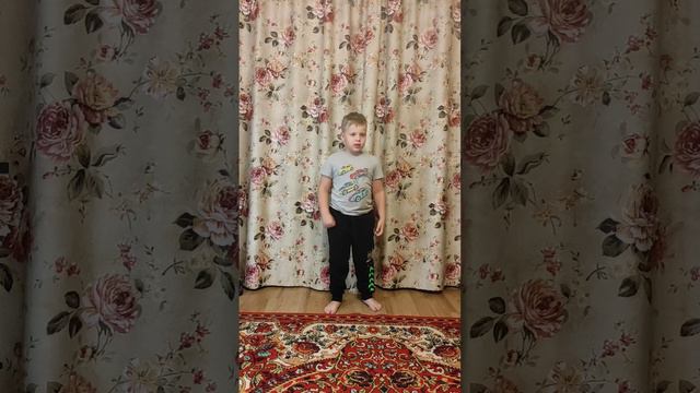 С днем воспитателя