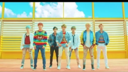 BTS "DNA" MV