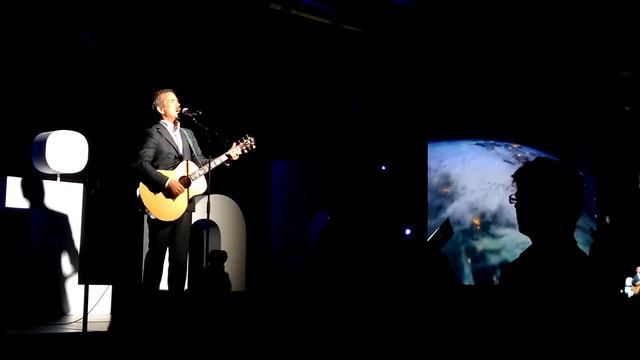 Commander Chris Hadfield - Space Oddity - Auckland - May 2018 смотреть онлайн