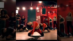 Jojo Gomez / Wit It This Christmas (Ariana Grande)
