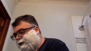 Rex Envoy, Barbus Classic shave cream, Dermacol Poker Face aftershave, PAA Atomic Rocket
