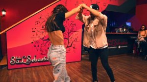 Gero & Migle _ Bachata _ París - Pinto Picasso