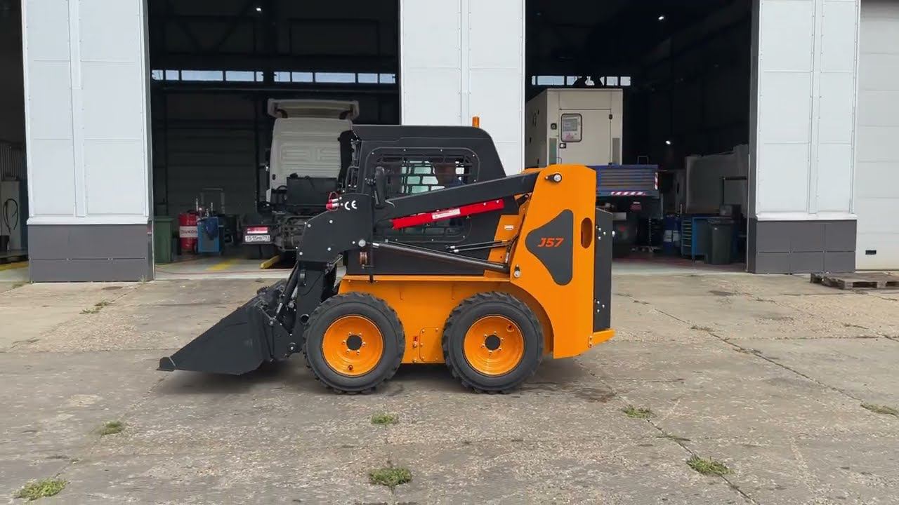 Минипогрузчик с бортовым поворотом BAWOO J57