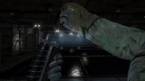 Анимация осмотра оружия в Метро луч надежды/Metro Last Light