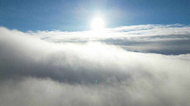 Над облаками смотреть онлайн