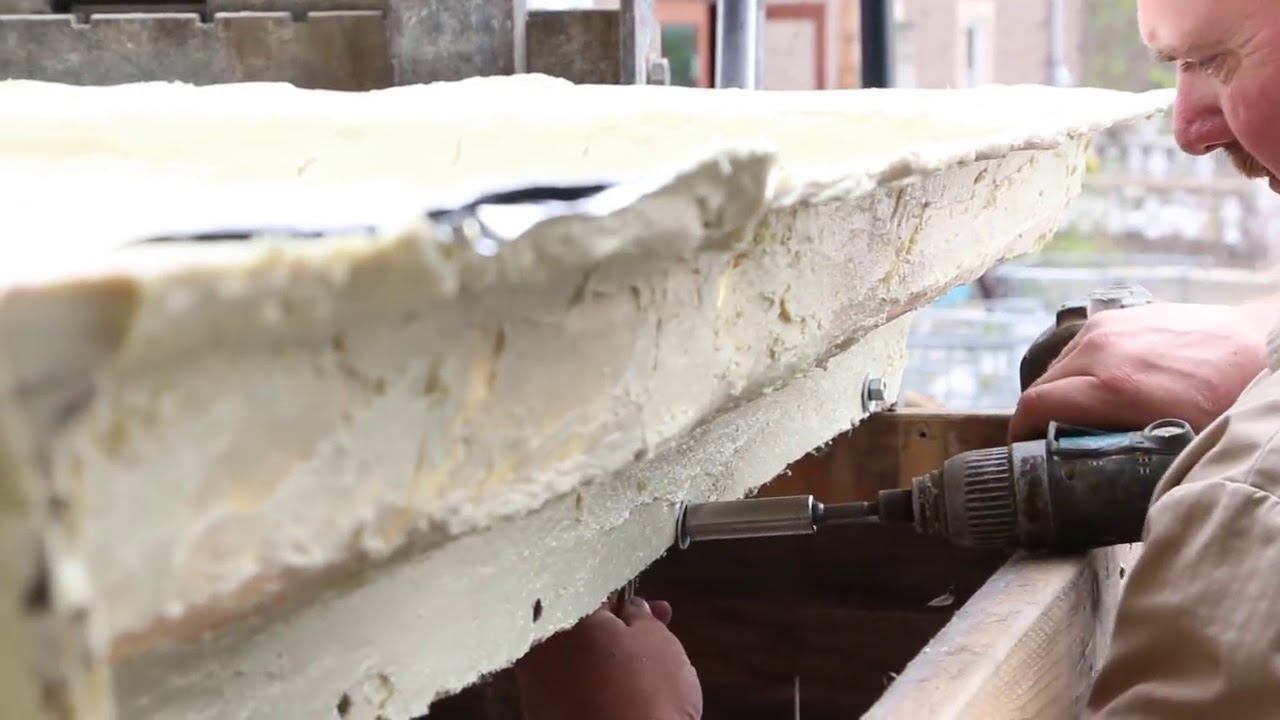 Реставрация и восстановление герба на фасаде Принстонского университета смотреть онлайн