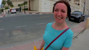 Удачная покупка и "наша" дубайская улица.