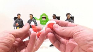 Video Review of the Toys R Us Exclusive; Ghostbusters 2 gift set