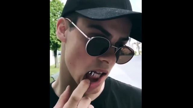 "IMG_7327" Fan Video смотреть онлайн