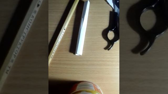 Пистолет из бумаги