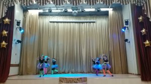 Пеппи длинный чулок