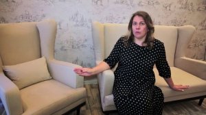 Видео отзыв на комплект мягкой мебели серии Фантазёр в составе из кресла, дивана и пуфика для ног.