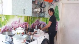 Не удачная выпечка.Заболела.Ульяша няня.Шум и гам.