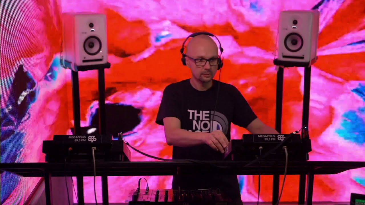Sergey Sanchez / My House / House