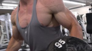 Video Of Natural Pro Bodybuilder Training Back & Chest 2 Weeks out