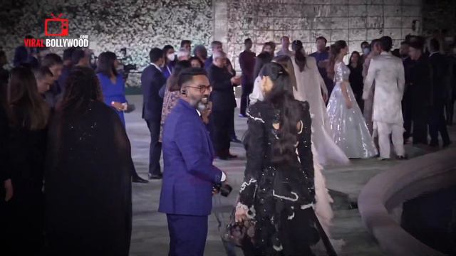 DeepVeer and Priyanka Chopra Reunion after a Long Time | Karan Johar Awkard Moment When He saw PC