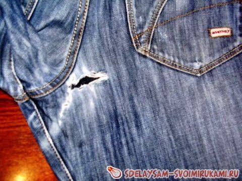 Как профессионально заштопать джинсы смотреть онлайн