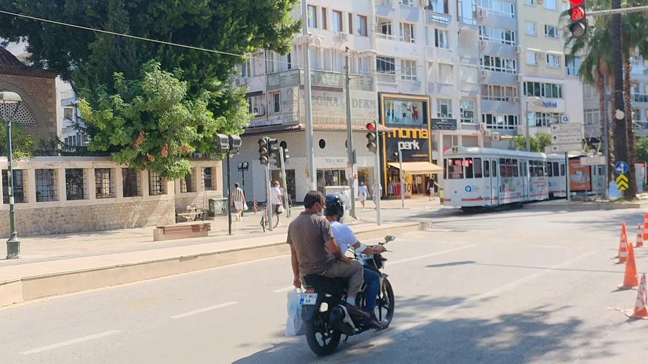 Анталия 2020. Прибытие трамвая.