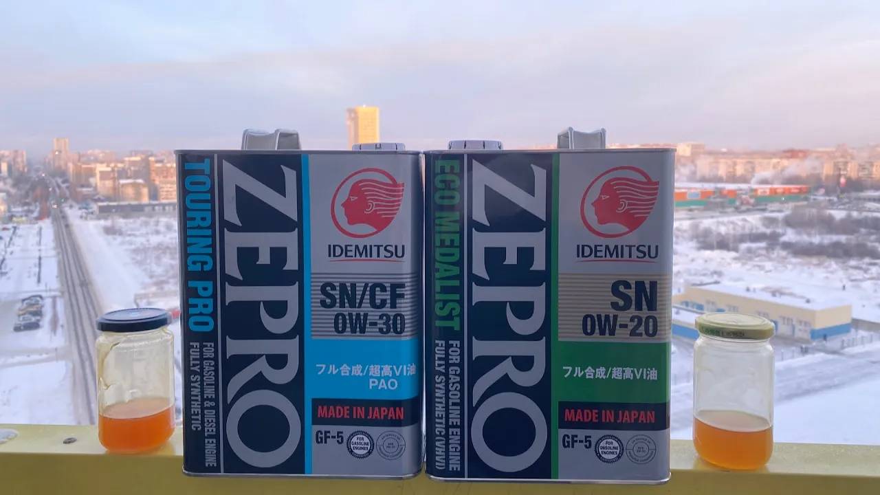 Визуальное сравнение текучести масел IDEMITSU ZEPRO 0W-20 VS 0W-30 при -26°C смотреть онлайн