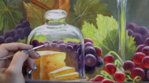 Пишу маслом на холсте сыр под стеклом, репортаж из мастерской художника, фрагмент натюрморта.